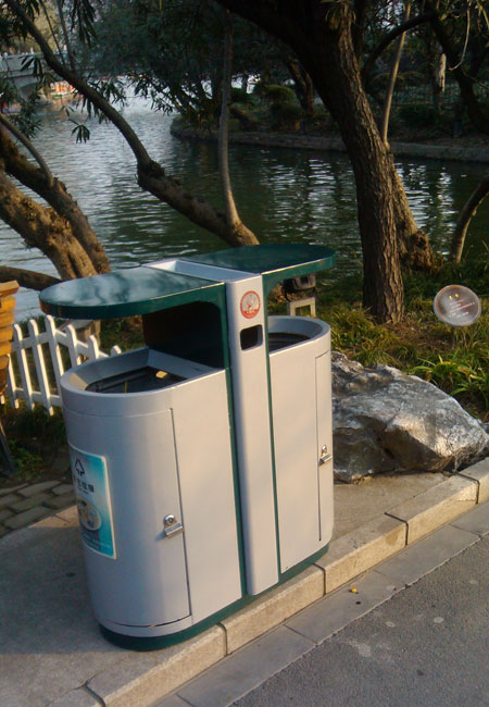 長(zhǎng)風(fēng)公園垃圾桶實(shí)景圖欣賞